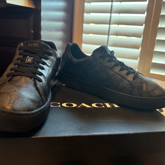 Coach charcoal, black size 9, low top shoes - Picture 4 of 4